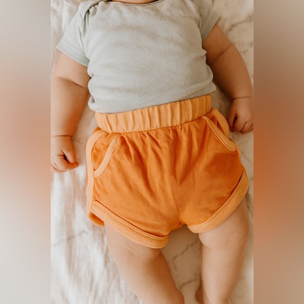 Miki Miette short 18M